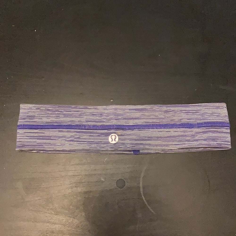 Lululemon OS women’s purple workout headband